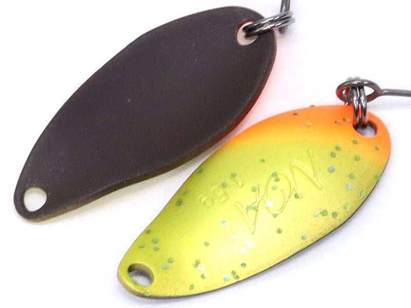 Rodie Craft Noa 1,8g #19 von SP-Fishing, Angelhaken mit spitzem Ende und glänzender Oberfläche, Nahaufnahme
