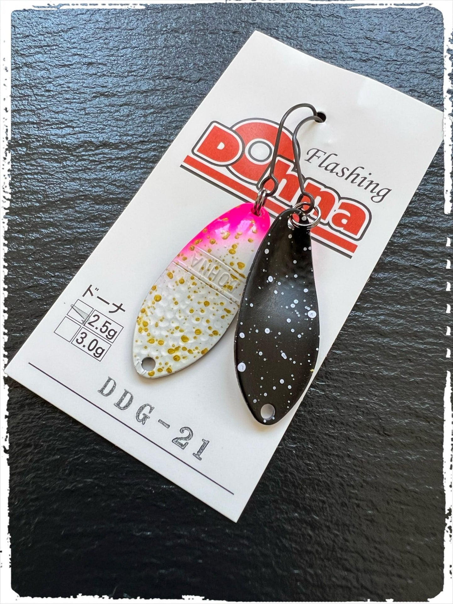 Angler'z System Antem Dohna DDG 2022-21 spoon with vibrant colors and a sleek design for effective fishing.
