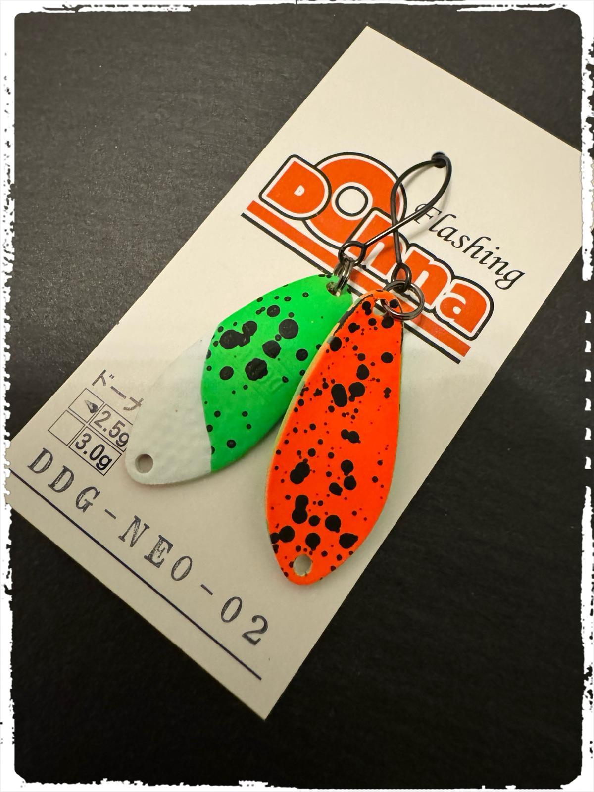 Hübsche Angler´z System Antem Dohna DDG NEO-02 Spohn mit silbernem Finish, ideal zum Angeln, auf einem weißen Hintergrund.