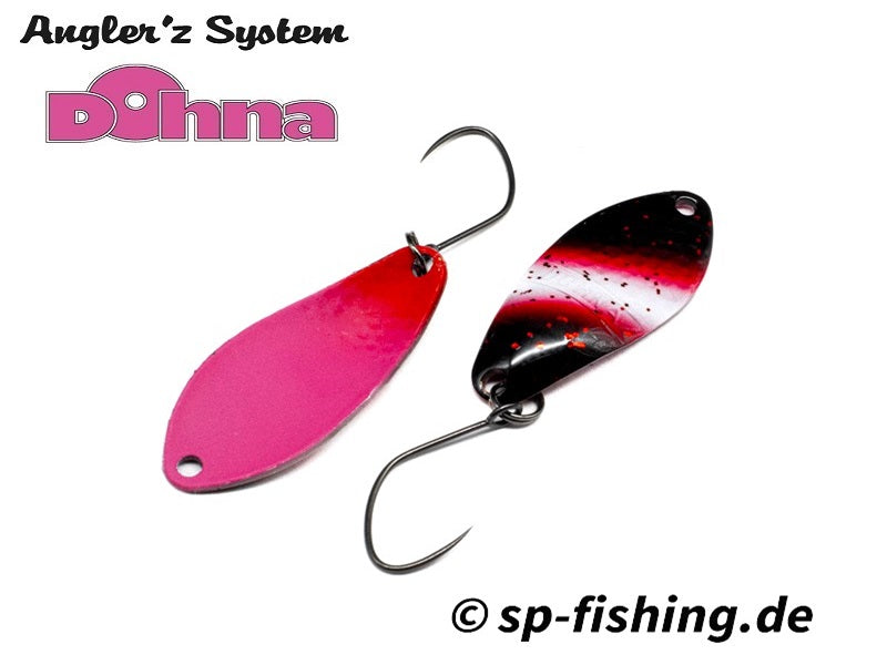 Silberner Angler´z System Antem Dohna Spoon, Angelköder, detailreiche Oberfläche, auf weißem Hintergrund fotografiert