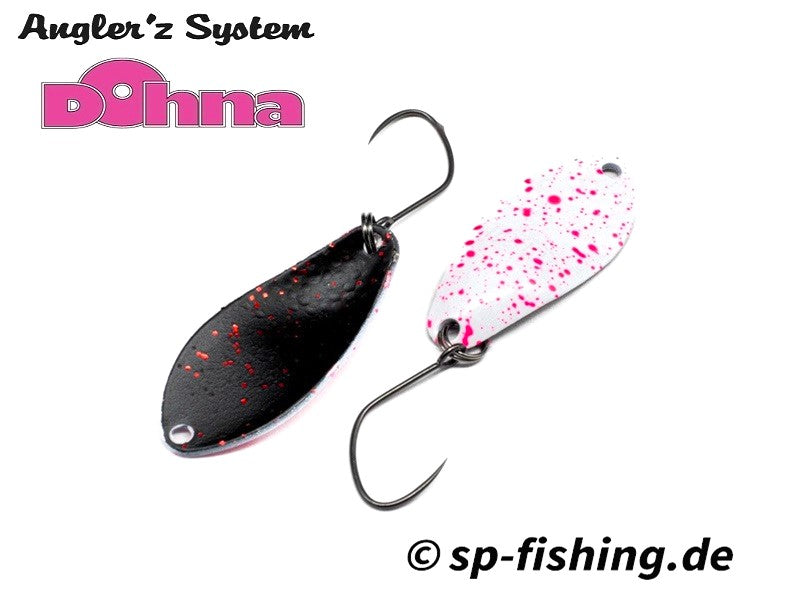 Silberne Angelköder Spoon von Angler´z System Antem Dohna BS-IT 1803 für den Angelsport, detailreiche Nahaufnahme
