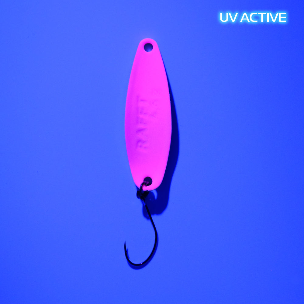 Fangenswert RAFFT spoon EA06 in UV finish, showcasing vibrant colors and detailed design on the back.