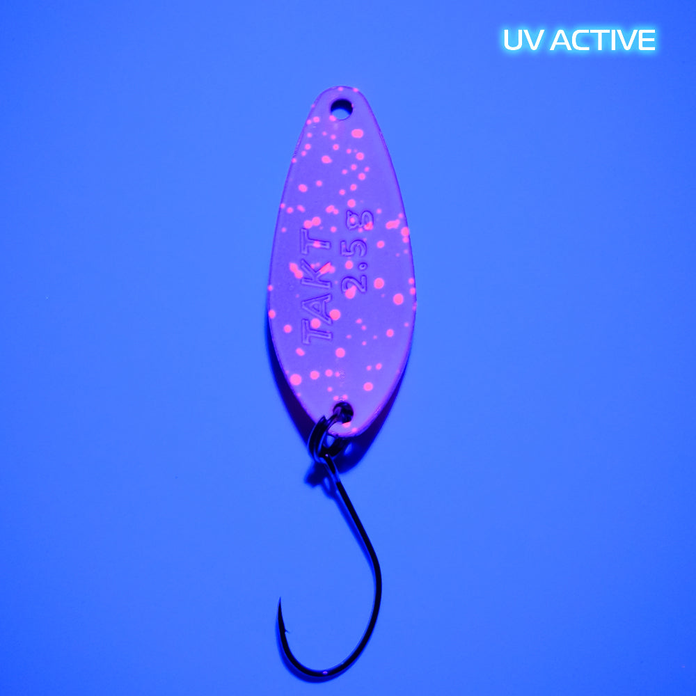 Fangenswert TAKT spoon in EA08 design, showcasing a sleek back view with vibrant UV finish and detailed craftsmanship.