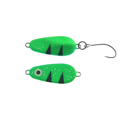 Perfeckte Fishing Bullshark Spoon 3g Angelblei, silberfarben, glänzend, mit Haken für Raubfischangeln, auf weißem Hintergrund