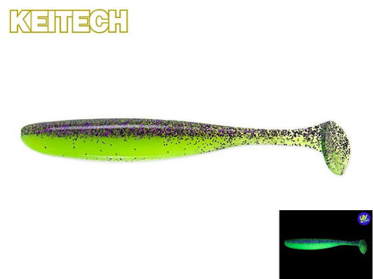 Bunter Keitech Easy Shiner Gummifisch in Lila-Chartreuse für Barsch und Zander, detailreiche Ansicht