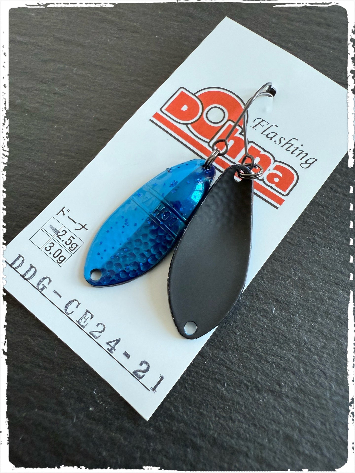 Angler´z System Antem Dohna DDG-CE24 #21 spoon with a sleek design and vibrant colors for effective fishing.