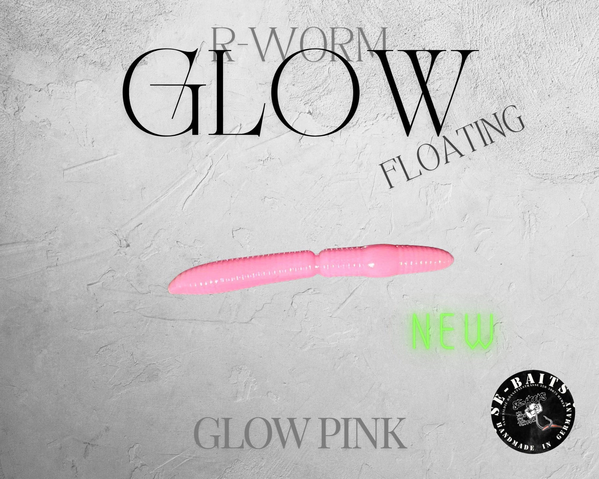 Bunter SE-BAITS R-WORM Glow Extreme Gummiköder schwimmt im Wasser, leuchtend für Angeln im Dunkeln, detailreiche Nahaufnahme
