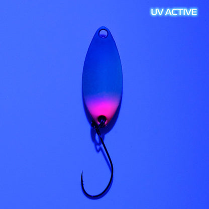 Fangenswert MIC 1.3 g EA08 spoon in vibrant colors, showcasing its unique shape and design for effective fishing.