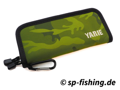 Grüne Yarie Spoon Wallet Tasche aus Leder mit Kartenfächern und Reißverschluss, kompakt und stilvoll für den Alltag.