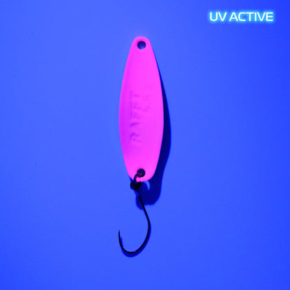 Fangenswert RAFFT spoon EA06 in UV finish, showcasing vibrant colors and detailed design on the back.