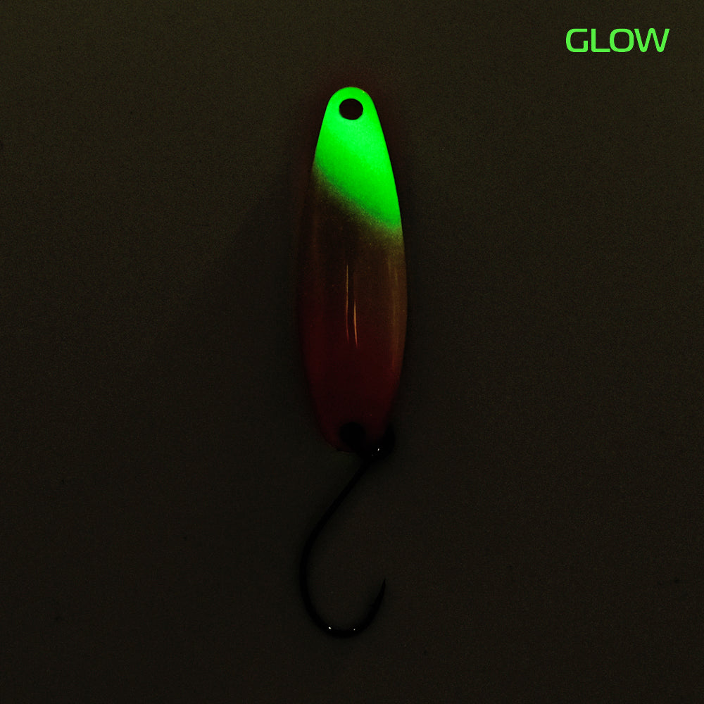 Fangenswert RAFFT Spoon Angelköder mit Glow-Effekt, 4,6 g, für Angeln, zeigt den leuchtenden Angelhaken in der Nahaufnahme