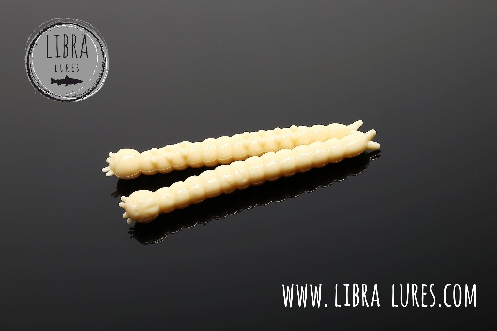 LIBRA LURES Slight Worm Gummiköder in Cheese color, featuring a buoyant design and aromatic scent for fishing.